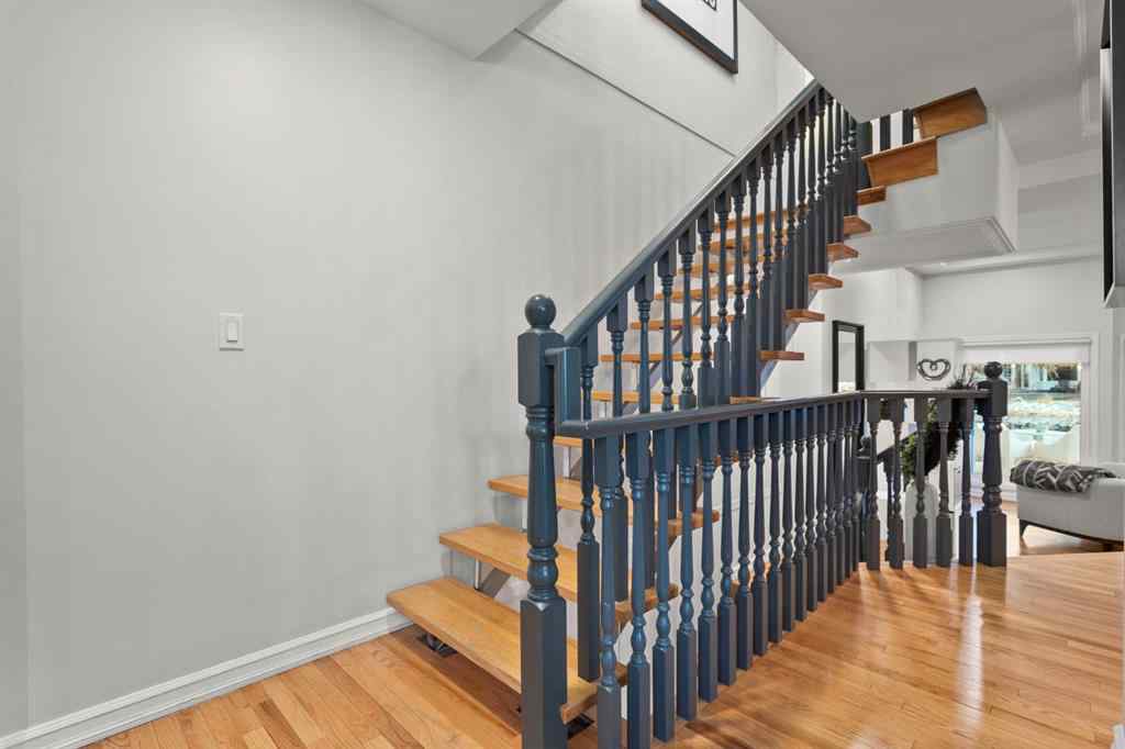 MLS® A2269626 - Unit #239 4037 42 Street NW in Varsity Calgary, Residential