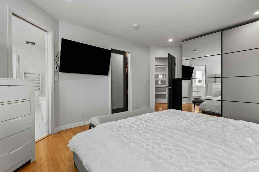 MLS® A2269626 - Unit #239 4037 42 Street NW in Varsity Calgary, Residential