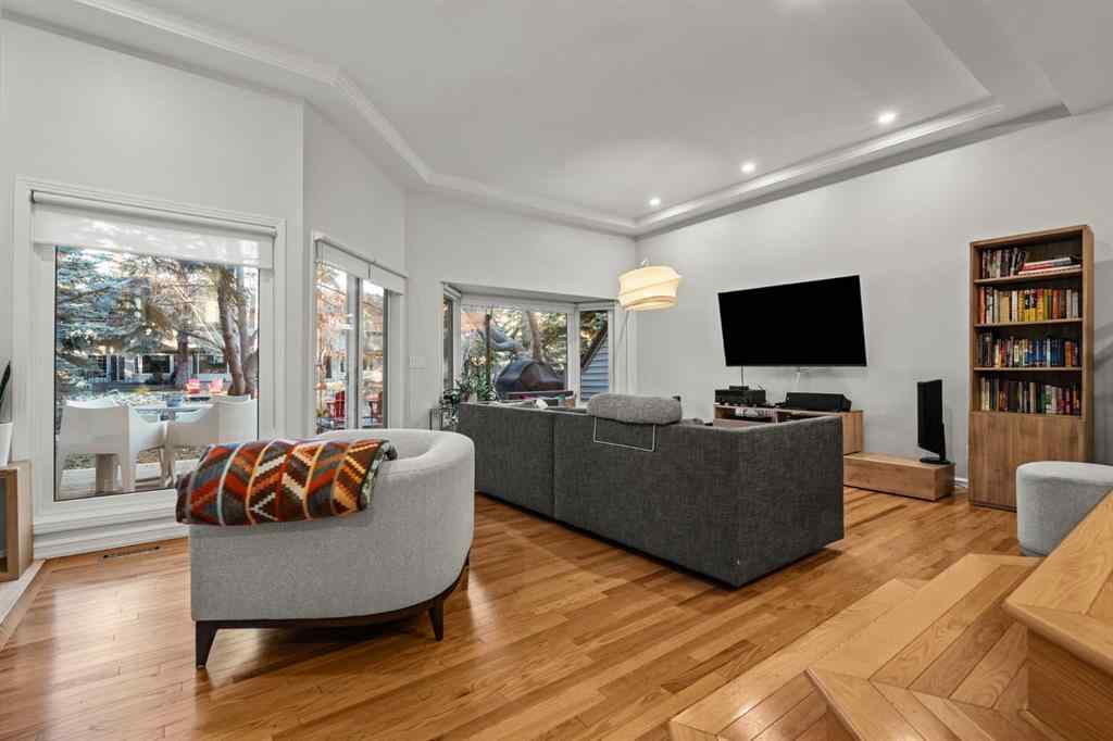 MLS® A2269626 - Unit #239 4037 42 Street NW in Varsity Calgary, Residential