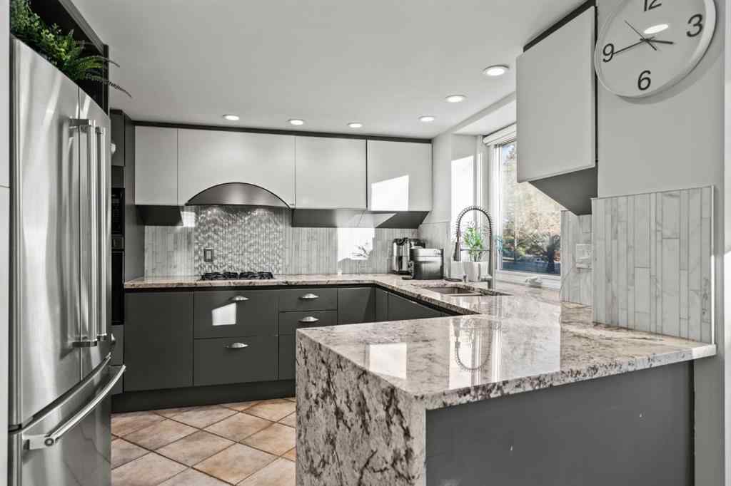 MLS® A2269626 - Unit #239 4037 42 Street NW in Varsity Calgary, Residential