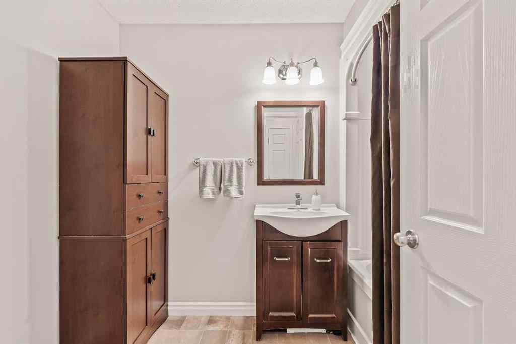 MLS® A2269628 - 1 Hidden Valley Villas NW in Hidden Valley Calgary, Residential