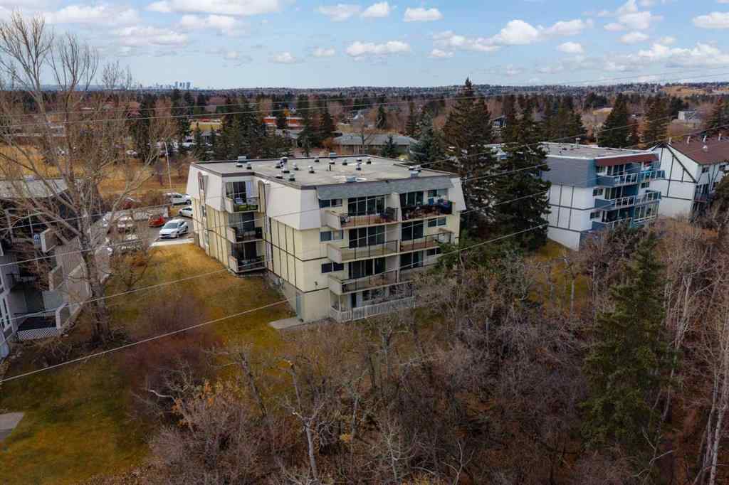 MLS® A2269632 - Unit #101 316 Cedar Crescent SW in Spruce Cliff Calgary, Residential