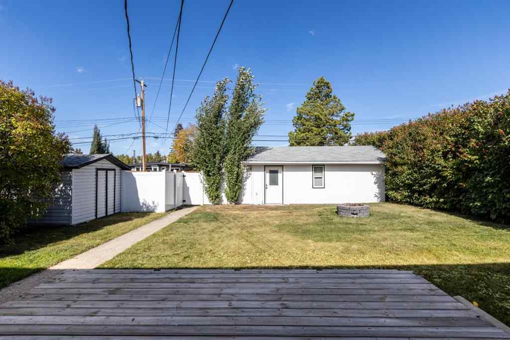 MLS&reg; # A2269633 - 5008 39 Street  in Southeast Innisfail Innisfail, Residential Open Houses