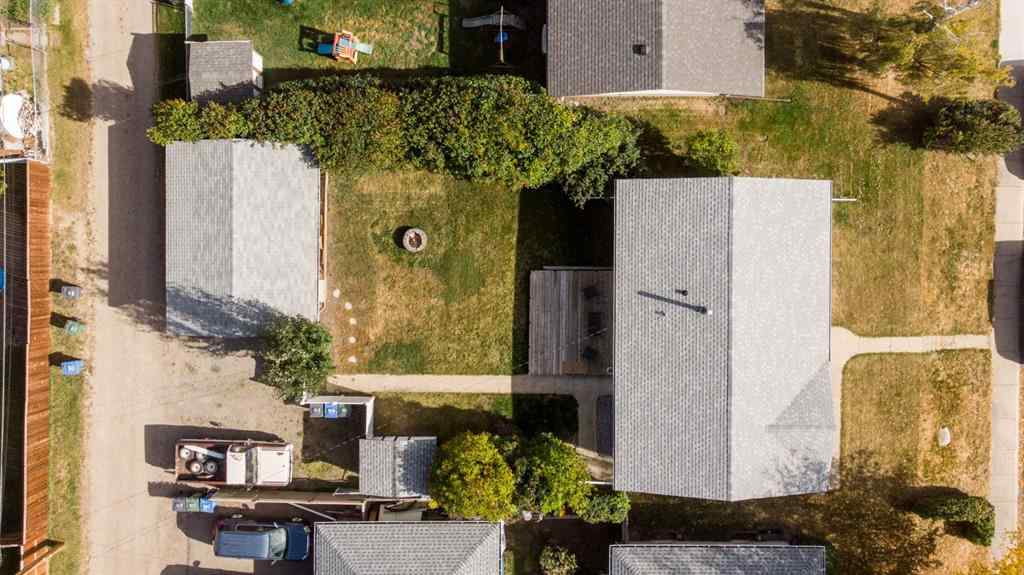 MLS&reg; # A2269633 - 5008 39 Street  in Southeast Innisfail Innisfail, Residential Open Houses