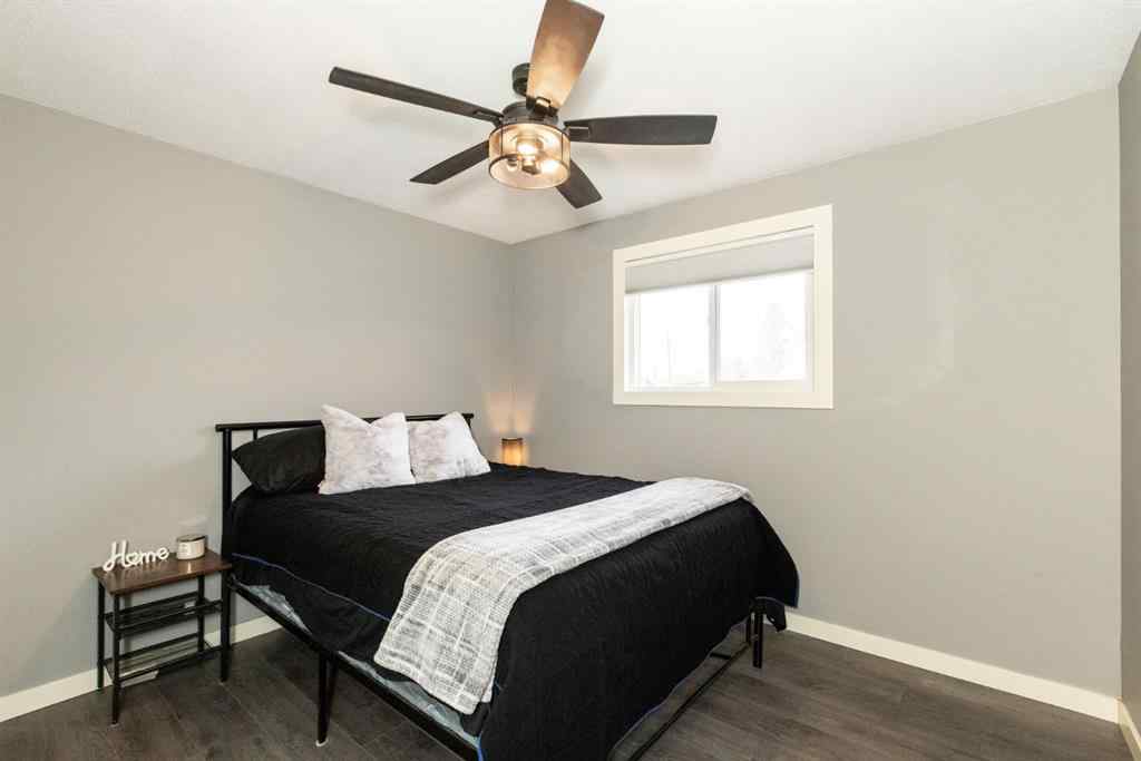 MLS&reg; # A2269633 - 5008 39 Street  in Southeast Innisfail Innisfail, Residential Open Houses