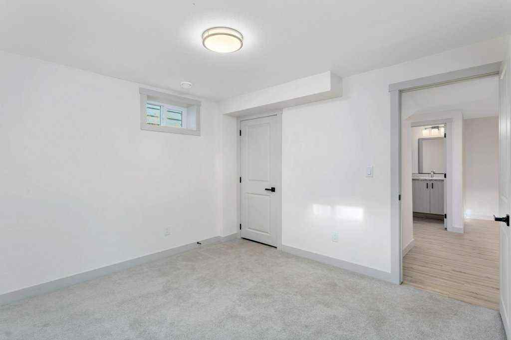 MLS&reg; # A2269635 - 5537 35 Street  in West Park Red Deer, Residential Open Houses