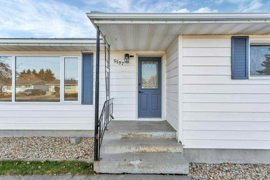 MLS&reg; # A2269635 - 5537 35 Street  in West Park Red Deer, Residential Open Houses