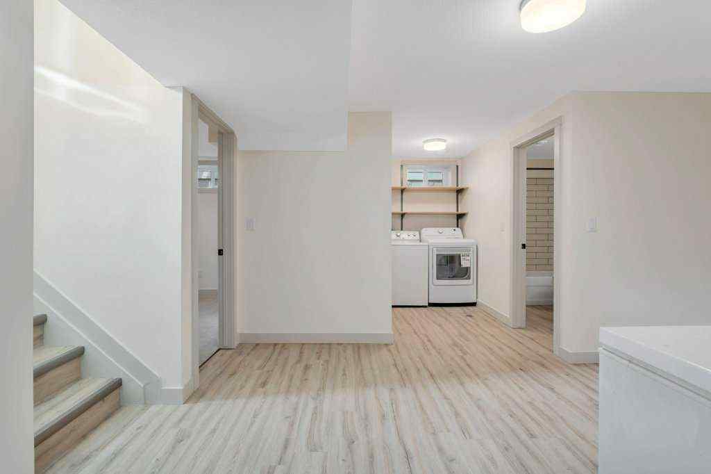 MLS&reg; # A2269635 - 5537 35 Street  in West Park Red Deer, Residential Open Houses