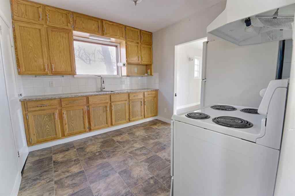 MLS® A2269639 - 244 14 Street N in Westminster Lethbridge, Residential