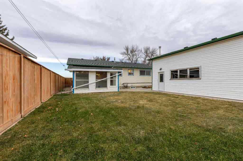 MLS&reg; # A2269640 - 1001 19A Avenue  in NONE Coaldale, Residential Open Houses