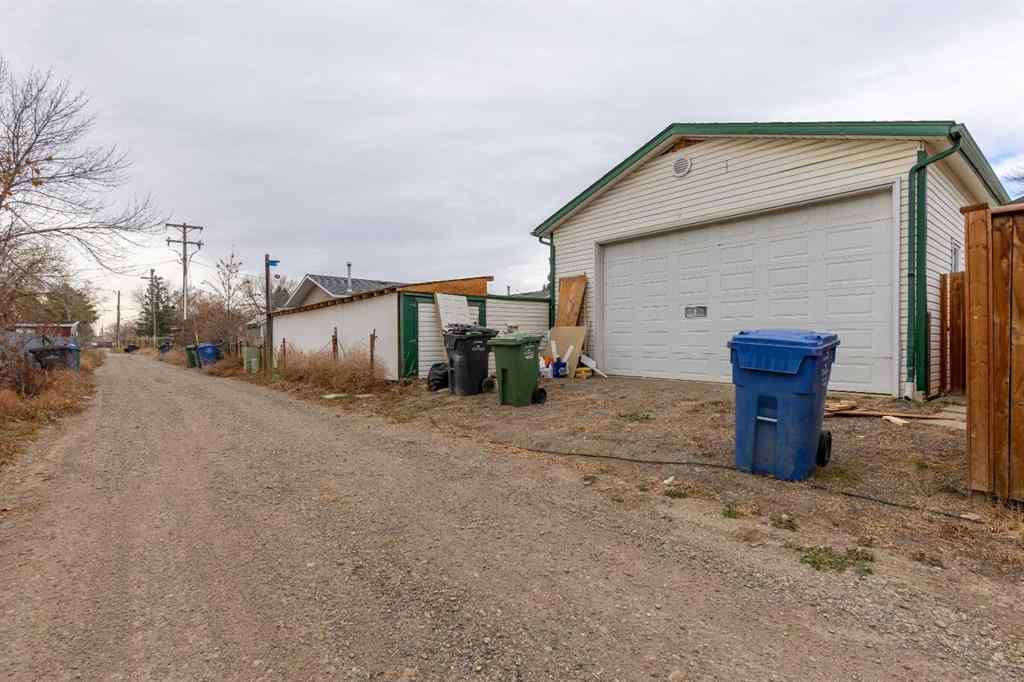 MLS&reg; # A2269640 - 1001 19A Avenue  in NONE Coaldale, Residential Open Houses