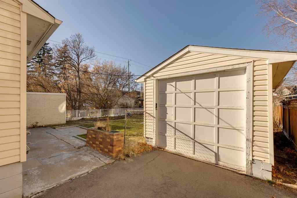 MLS® # A2269641 - 519 34 Street NW in Parkdale Calgary, Residential Open Houses