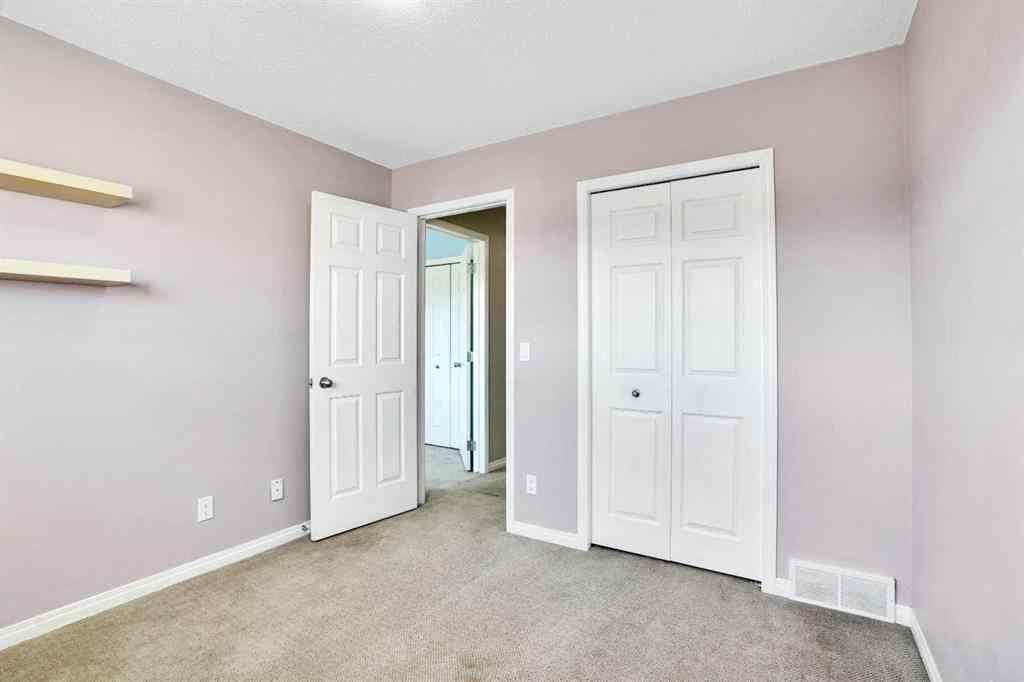 MLS® A2269642 - 229 Luxstone Way SW in Luxstone Airdrie, Residential