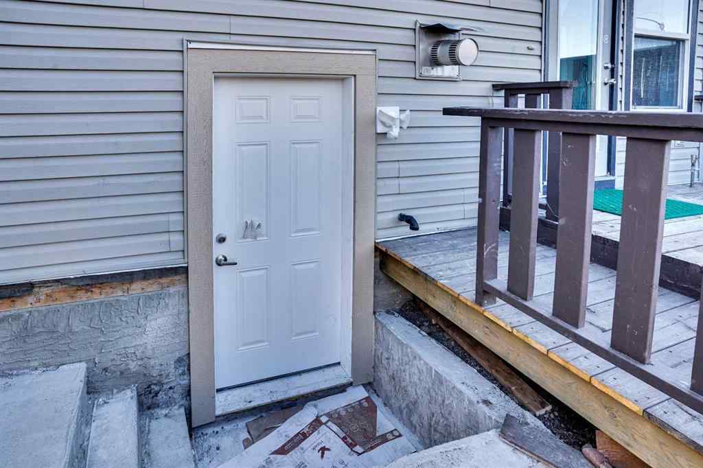 MLS® A2269642 - 229 Luxstone Way SW in Luxstone Airdrie, Residential