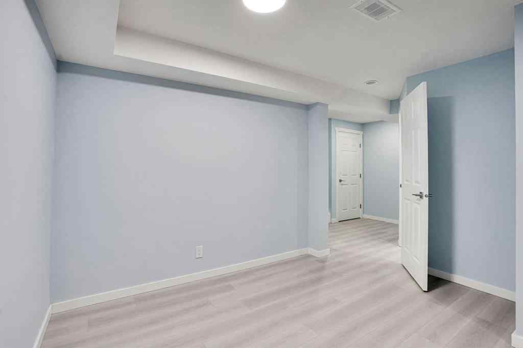 MLS® A2269642 - 229 Luxstone Way SW in Luxstone Airdrie, Residential