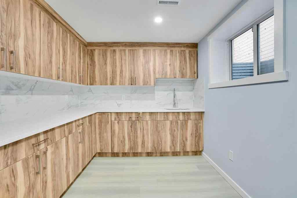 MLS® A2269642 - 229 Luxstone Way SW in Luxstone Airdrie, Residential