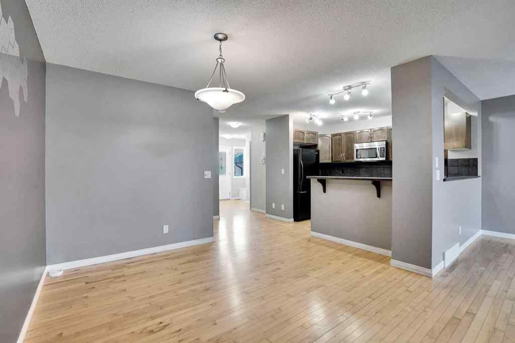 MLS® A2269642 - 229 Luxstone Way SW in Luxstone Airdrie, Residential