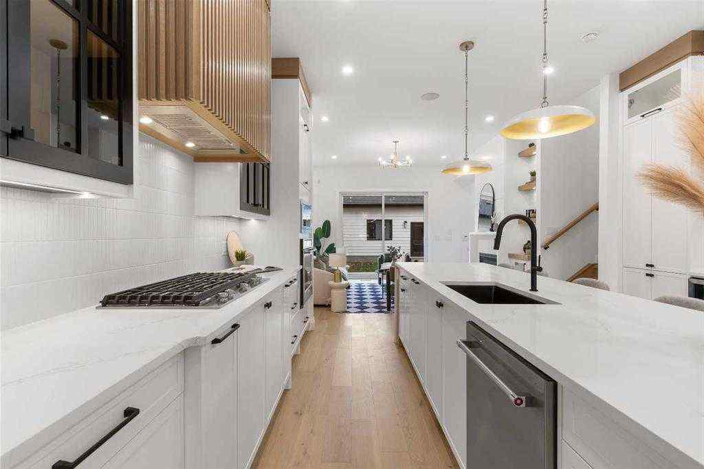 MLS&reg; # A2269645 - 2325 23 Street NW in Banff Trail Calgary, Residential Open Houses