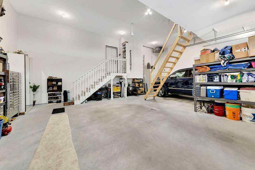 MLS&reg; # A2269649 - 1302 59B Avenue  in Lakeside Lloydminster, Residential Open Houses