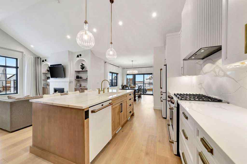 MLS&reg; # A2269649 - 1302 59B Avenue  in Lakeside Lloydminster, Residential Open Houses