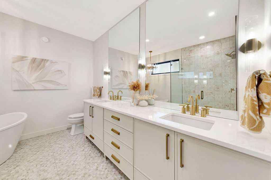 MLS&reg; # A2269649 - 1302 59B Avenue  in Lakeside Lloydminster, Residential Open Houses