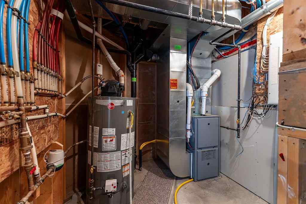 MLS&reg; # A2269651 - 331 Stratton Road SE in SE Southridge Medicine Hat, Residential Open Houses