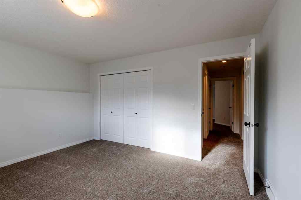 MLS&reg; # A2269651 - 331 Stratton Road SE in SE Southridge Medicine Hat, Residential Open Houses