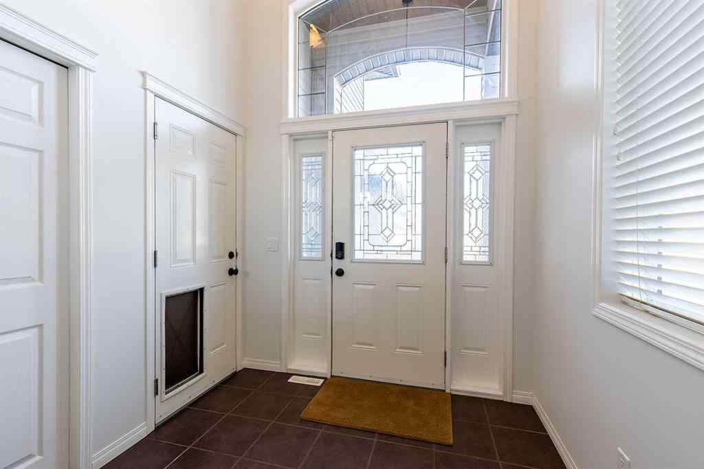 MLS&reg; # A2269651 - 331 Stratton Road SE in SE Southridge Medicine Hat, Residential Open Houses