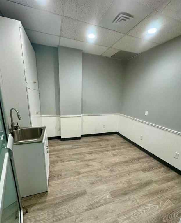 MLS&reg; # A2269652 - Unit #2H 409 5th Street S in Downtown Lethbridge, Commercial Open Houses