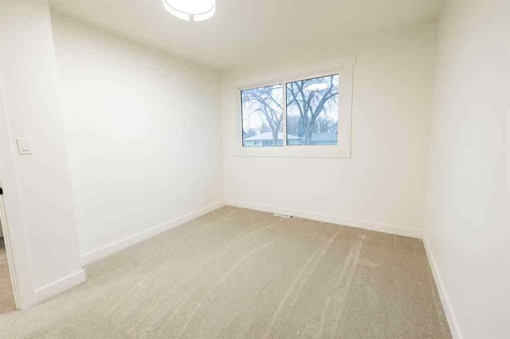 MLS® # A2269653 - 5416 44 Avenue  in NONE Taber, Residential Open Houses