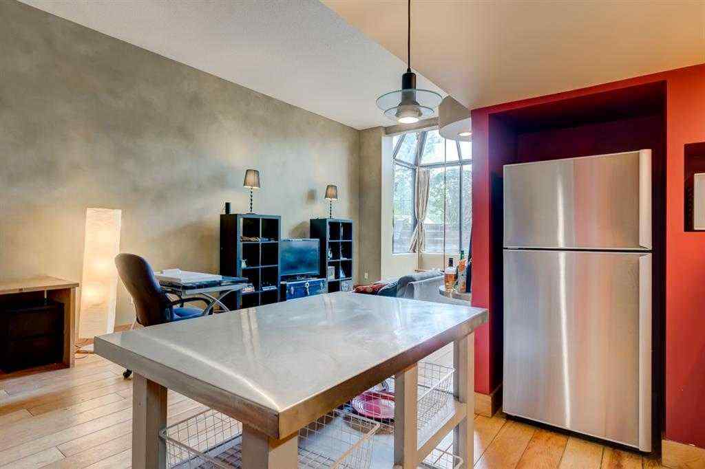 MLS&reg; # A2269654 - Unit #102 59 Glamis Drive SW in Glamorgan Calgary, Residential Open Houses