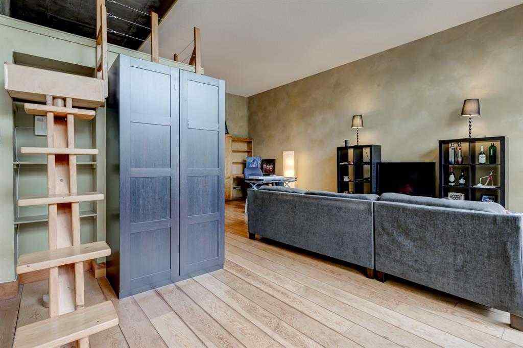 MLS&reg; # A2269654 - Unit #102 59 Glamis Drive SW in Glamorgan Calgary, Residential Open Houses