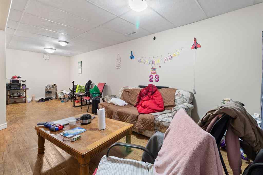 MLS&reg; # A2269656 - 4011 53 Avenue  in Southwest Innisfail Innisfail, Residential Open Houses