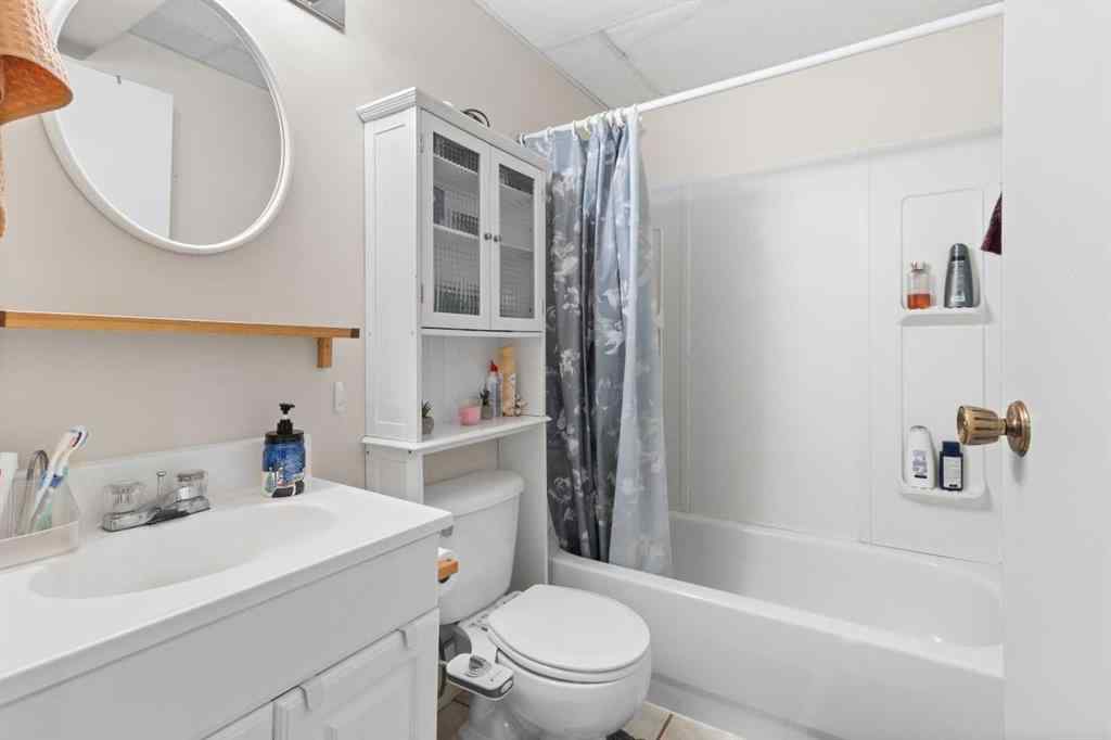 MLS&reg; # A2269656 - 4011 53 Avenue  in Southwest Innisfail Innisfail, Residential Open Houses