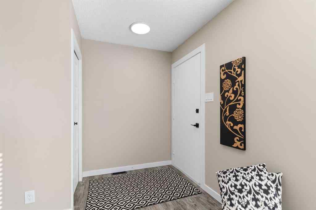 MLS&reg; # A2269656 - 4011 53 Avenue  in Southwest Innisfail Innisfail, Residential Open Houses