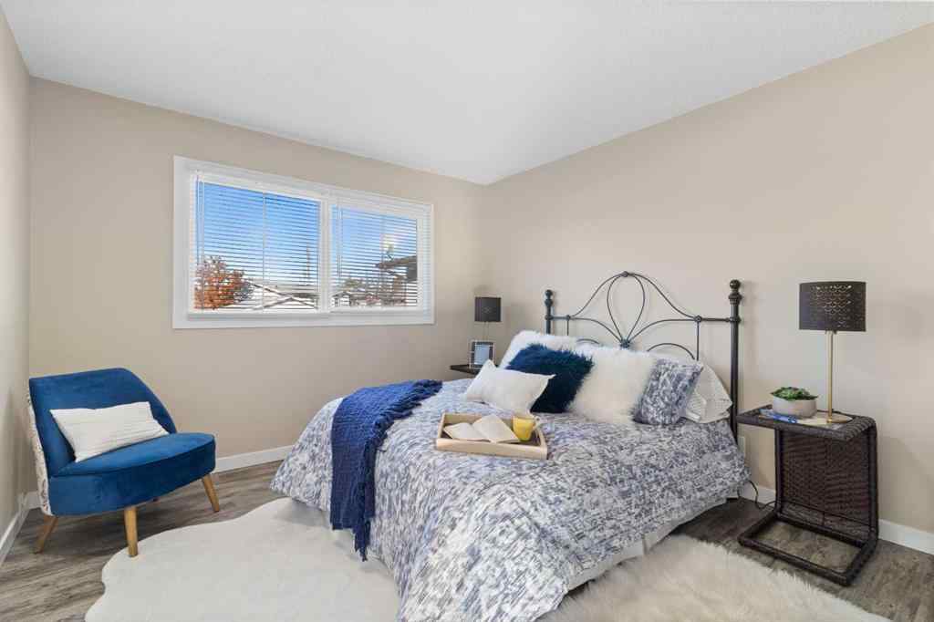 MLS&reg; # A2269656 - 4011 53 Avenue  in Southwest Innisfail Innisfail, Residential Open Houses