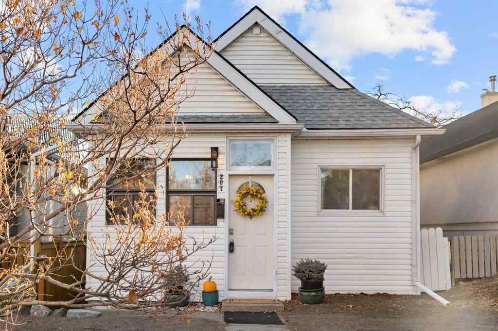 MLS® A2269657 - 207 31 Avenue NW in Tuxedo Park Calgary, Residential