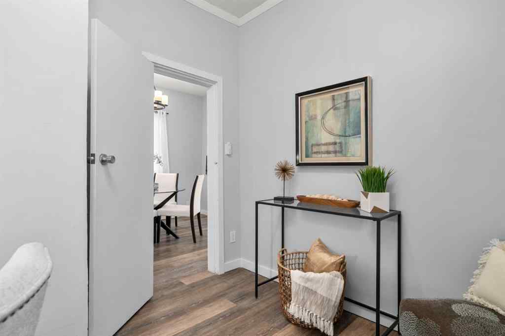 MLS® A2269657 - 207 31 Avenue NW in Tuxedo Park Calgary, Residential