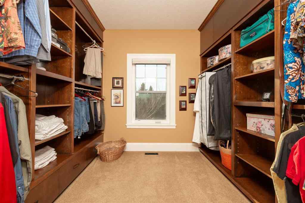 MLS® A2269658 - 124 Canyoncrest Point W in The Canyons Lethbridge, Residential