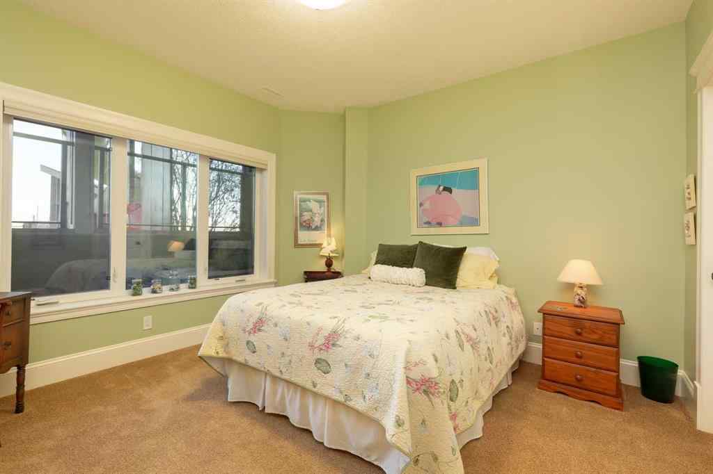 MLS® A2269658 - 124 Canyoncrest Point W in The Canyons Lethbridge, Residential