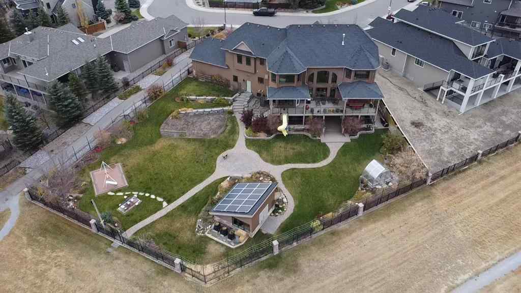 MLS® A2269658 - 124 Canyoncrest Point W in The Canyons Lethbridge, Residential