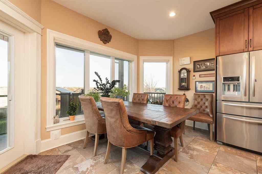 MLS® A2269658 - 124 Canyoncrest Point W in The Canyons Lethbridge, Residential