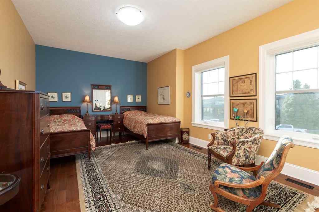 MLS® A2269658 - 124 Canyoncrest Point W in The Canyons Lethbridge, Residential