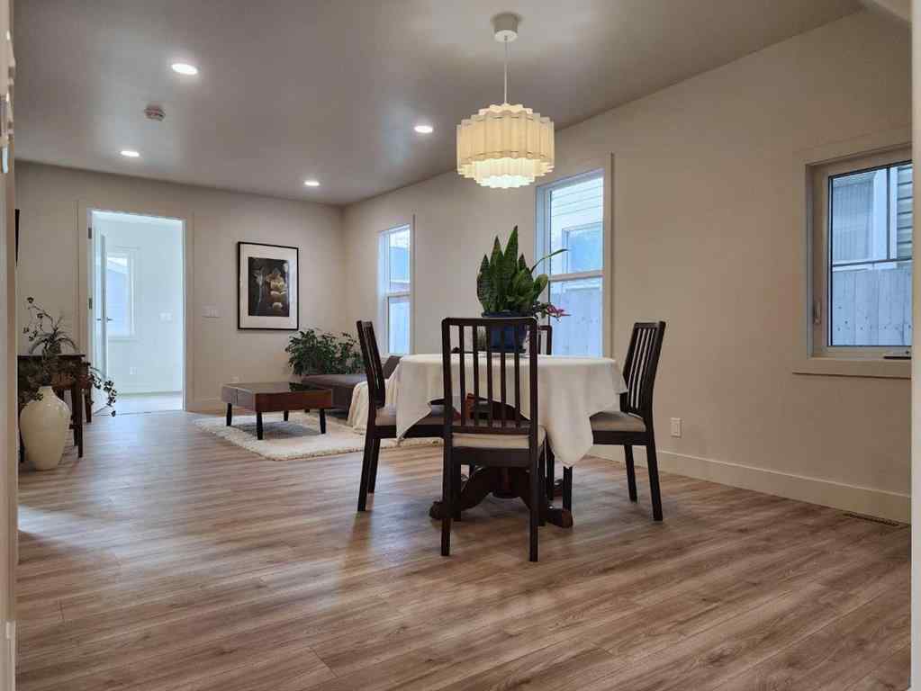 MLS&reg; # A2269659 - 308 7A Avenue S in London Road Lethbridge, Residential Open Houses