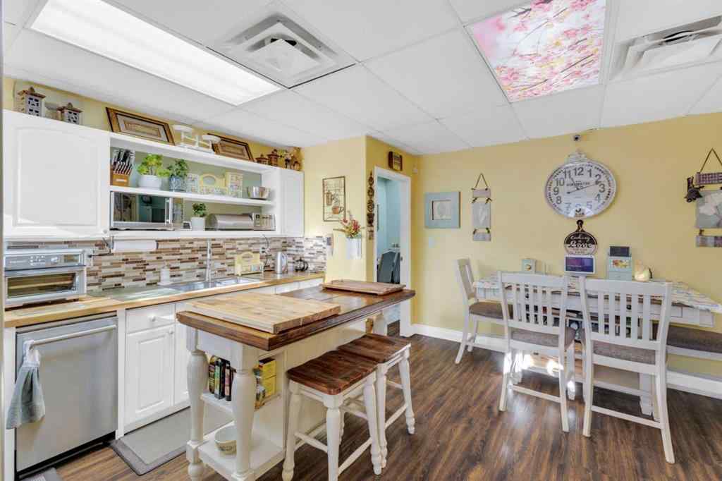 MLS&reg; # A2269660 - 2023 20 Avenue  in NONE Bowden, Commercial Open Houses