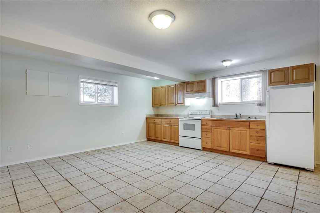 MLS&reg; # A2269661 - 5302 42 Avenue  in Woodlea Red Deer, Residential Open Houses