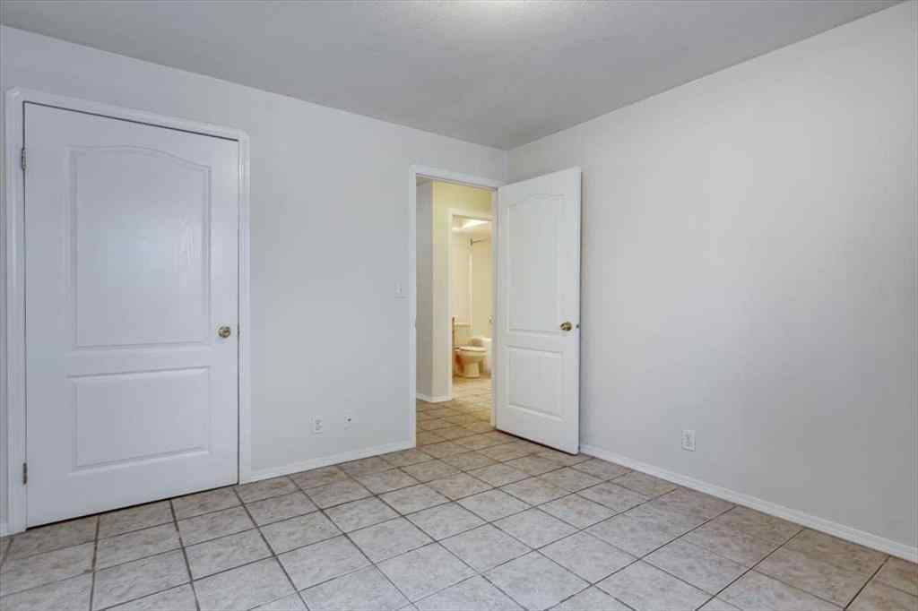 MLS&reg; # A2269661 - 5302 42 Avenue  in Woodlea Red Deer, Residential Open Houses