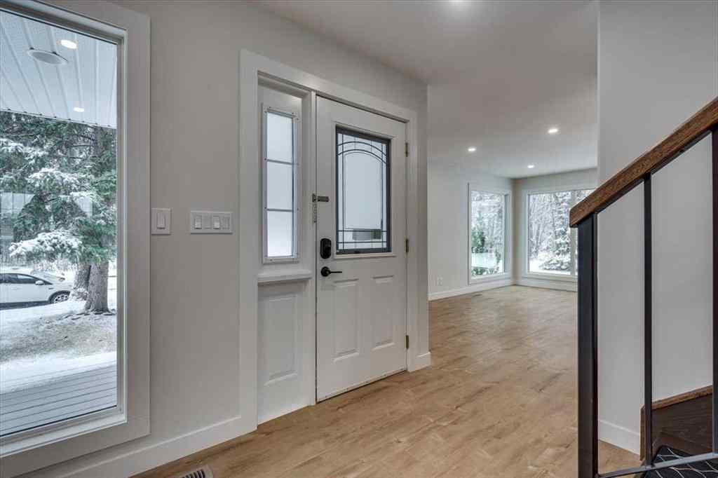 MLS&reg; # A2269661 - 5302 42 Avenue  in Woodlea Red Deer, Residential Open Houses