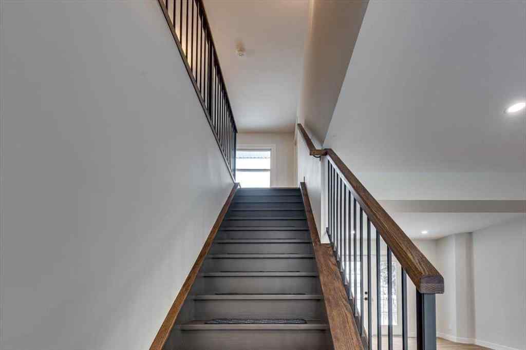 MLS&reg; # A2269661 - 5302 42 Avenue  in Woodlea Red Deer, Residential Open Houses