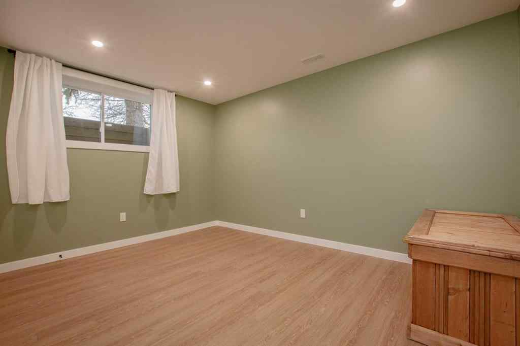 MLS&reg; # A2269665 - 7418 98 Street  in South Patterson Place Grande Prairie, Residential Open Houses